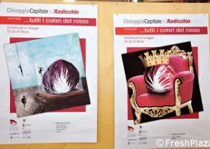 "In questa e nelle foto seguenti, esposizione dei lavori che hanno partecipato al concorso grafico "... tutti i colori del rosso", dedicato proprio al radicchio di Chioggia."