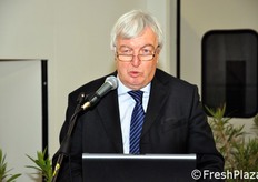 La relazione introduttiva e' stata a cura di Luciano Trentini, responsabile relazioni esterne ed europee del CSO-Centro Servizi Ortofrutticoli.