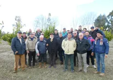 Foto di gruppo dei partecipanti alla giornata tecnica di agrumicoltura organizzata dal Consorzio Vivaisti Lucani il 25 gennaio 2012. Presenti tecnici, vivaisti e molti agrumicoltori.