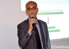 "Claudio Vitti dell'area servizi e sviluppo agricolo e comunicazione della Regione Lazio ha presentato in dettaglio il programma "Sapere i Sapori", che vede anch'esso il connubio tra istituzioni e scuola."