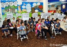 "Anche le scolaresche partecipano alla simpatica iniziativa "Facce da cartone" presso lo stand Bestack."