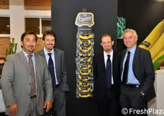 Foto di gruppo presso lo stand F.lli Orsero. da sinistra a destra: Paolo Piccinni, Paolo Mauti, Alfredo Raciti e Fabrizio Cavassuto.