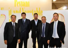 Foto di gruppo presso lo stand Peviani. Da sinistra: Gino e Pino Peviani, Alberto Mazzagallo, Massimo e Roberto Pavan.