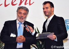 "A sua volta, Roberto Piazza ha ricordato quanto le produzioni siciliane abbiano rappresentato e ancora rappresentino per l'esistenza stessa del mercato ortofrutticolo all'ingrosso di Bologna (CAAB): "Il prodotto siciliano pesa per un 20 per cento di tutti i volumi movimentati e il mercato di Bologna e' storicamente nato proprio grazie ai vagoni di agrumi che arrivavano dalla Sicilia!"."