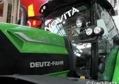 "Il concorso ha visto imporsi il Deutz-Fahr Agrotron 7250 TTV, che si e' aggiudicato un ulteriore premio con il riconoscimento "Golden Tractor for the Design", mentre il New Holland T4060F si e' affermato nella categoria "Best of Specialized"."