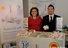 Neda Barbieri (Presidente del Consorzio Aglio di Voghiera DOP) e Alex Baricordi (Resp. amministrativo).