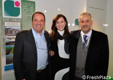 In rappresentanza del CIVI-ITALIA: Luigi Catalano (coordinatore), Barbara Novelli (segretaria) e Giandomenico Consalvo (Presidente).