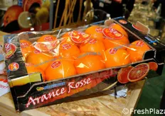 "Nuova livrea per la cassetta da 3 kg destinata alle arance rosse Oranfrizer, commercializzate a marchio "Solo di Sicilia"."
