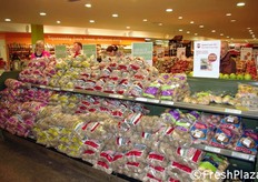 Come produzioni nazionali irlandesi sono disponibili patate, carote, altri ortaggi a tubero, alcune mele, alcuni tipi di insalata, alcuni frutti di bosco.