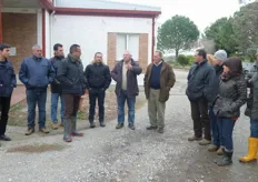 Momento della visita guidata presso i campi dimostrativi del Centro Sperimentale dell'A.R.S.S.A. (Agenzia Regionale per lo Sviluppo e per i Servizi in Agricoltura) di Mirto Crosia (CS).