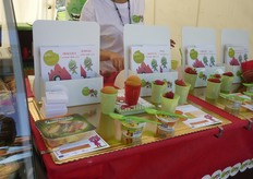 La frutta e' stata offerta da Alegra, Apo Conerpo, Apofruit, Assomela, Naturitalia e Orogel Fresco.