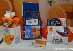 Servono ben 2.5 kg di arance di Ribera per ottenere un brick di spremuta!