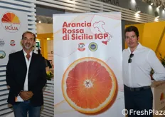 Sulla destra, il presidente del Consorzio di Tutela Arancia Rossa IGP, Alessandro Scuderi.