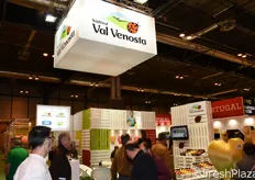 Lo stand del consorzio altoatesino delle mele VIP-Val Venosta.