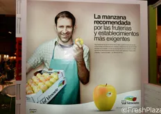 Il visual della campagna avviata da Val Venosta sul mercato spagnolo.