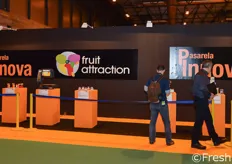 In parallelo alla fiera Fruit Attraction di Madrid (16-18 ottobre 2013) e' stata allestita anche una esposizione delle novita' presentate da diverse aziende partecipanti.