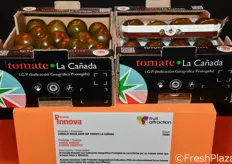 Pomodori di varieta' Kumato a marchio IGP.