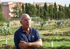 "In foto Gaetano Martorana, collaboratore tecnico dell'azienda agricola "Francesco Musotto", di Finale di Pollina (provincia di Palermo)."