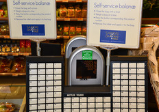 Dettaglio di una delle bilance self-service.
