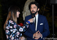 "Dall'Agata ha poi ripercorso le tappe organizzative che hanno consentito l'originale abbinamento tra packaging e fotografia: "Quando il presidente Attoma mi ha anticipato che saremmo venuti a Roma per la nostra assemblea annuale e che sarebbe stata anche l'occasione per festeggiare il nostro decennale, l'abbinamento tra la Capitale e il film di Sorrentino e' stato quasi automatico."