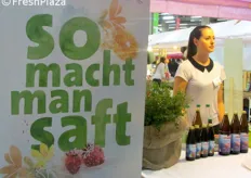 "So macht man saft": questo rende l'uomo sano. Saft in lingua tedesca sono anche i succhi…"