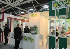 Lo stand di Natura Nuova, l'azienda ravennate specializzata nella produzione di frullati e polpe di frutta bio pronta al consumo.