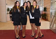 La sorridenti hostess che hanno accolto i visitatori all'ingresso dei padiglioni di Cesena Fiera.