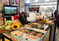 Anche frutta esotica a Macfrut.