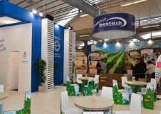 Il sempre creativo stand del Consorzio Bestack.