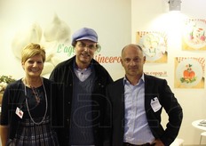 Nello stand CO.P.A.P.-Cooperativa Produttori Aglio Bianco Piacentino: Giuseppina Serena, il conduttore televisivo della Rai Luca Sardella e Francesco Rastelli (presidente della CO.P.A.P.). Nei giorni subito antecedenti alla manifestazione, la cooperativa ha lanciato sul web la campagna #GuerrieroDelMadeInItaly.