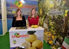 Roberta e Valentina Sanna de La Costiera di Vinaccia Ferdinando.