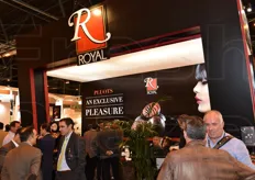L'azienda di Siviglia Royal, specialista in drupacee con un occhio rivolto alle innovazioni varietali nel settore.