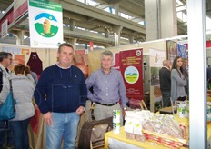 Area Piemonte: Fagiolo Cuneo IGP per mercato del secco. In rappresentanza, il produttore Aldo Marchisio insieme a Silvio Costamagna, Vice Presidente del Consorzio per la Valorizzazione e la Tutela del Fagiolo Cuneo.