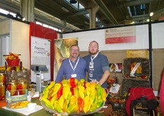 Area Piemonte: Crivello e Chicco, produttori del Peperone Corno di Bue di Carmagnola.