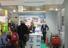 L'azienda Agritech/Off.ne Savarese di Brienza (PZ) è specializzata in macchine seminatrici e piantatrici di patate.