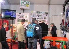 Eco Green produce macchine per la raccolta di asparagi, di prodotti orticoli e della frutta fresca.