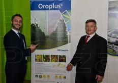 Luca Marinucci e Massimo Bizzarri hanno presentato ad Interpoma le soluzioni di telo Oroplus della Plastik.