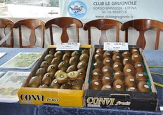 La postazione Co.N.Vi.Vivai espone i propri prodotti.