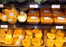 Zucche presentate come si vedono anche in Italia.