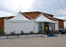 Il gazebo che ha accolto i partecipanti alla prima tappa del road show endivie.