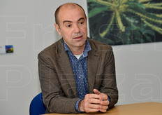 "Da parte sua, il direttore di OPO Veneto, Francesco Arrigoni, aggiunge: "Anche se la distribuzione avviene prevalentemente a livello locale, dobbiamo riconoscere che proprio il mercato di Treviso e' quello maggiormente premiante per i nostri asparagi"."