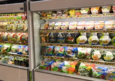 Il frigo-display dei prodotti de La Linea Verde.