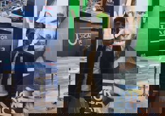 Fabio Massimo Pallottini, direttore generale del Centro agroalimentare di Roma, nonche' presidente di Italmercati, in posa davanti allo stand del CAR.