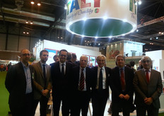 Foto di gruppo per il Cso-Centro servizi ortofrutticoli. Il presidente Paolo Bruni e' insieme rappresentanti delle aziende presenti nello stand Italy: Apofruit, Alegra, Almaverde Bio, Granfrutta Zani, Mazzoni e Spreafico.