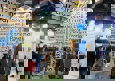 Mauro Stipa, export sales manager della divisione Fresh Produce Packaging. Tra i prodotti di punta esposti in fiera, la linea TS progettata per prodotti delicati come i berries e l'insalatiera termosaldabile per IV gamma B43, realizzata per l'80% in PET riciclato e certificata PSV (Plastica Seconda Vita).