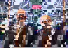 Da sinistra, il direttore Vincenzo Falconi e il presidente Gennaro Velardo, davanti allo stand di Italia Ortofrutta.