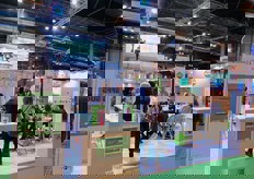 All'interno del Mercato operano 32 imprese concessionarie grossiste di ortofrutta e due cooperative agricole.