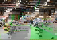 Lo stand Maf Roda. Il Gruppo e' specializzato nella progettazione e la fabbricazione di sistemi di selezione, imballaggio, lavaggio, confezionamento e pallettizzazione di ogni tipo di ortofrutticolo.