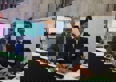 Tra le aziende socie di Origine, la Salvi Unacoa e GranFrutta Zani. In foto, i rispettivi direttori generali, Marco Salvi e Alessandro Zani.