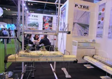 PTre e' un'azienda dinamica che si presenta sul mercato dell'ortofloricoltura con supporti per la coltivazione fuori suolo e accessori per vivai.